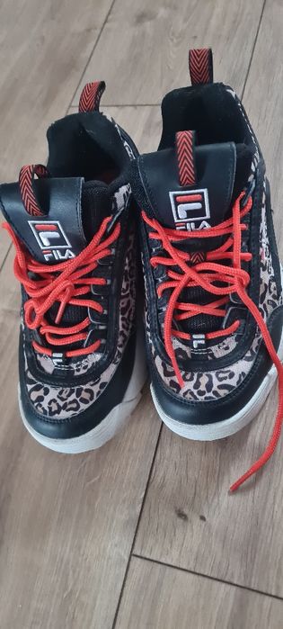 Adidasy  Fila..    ..