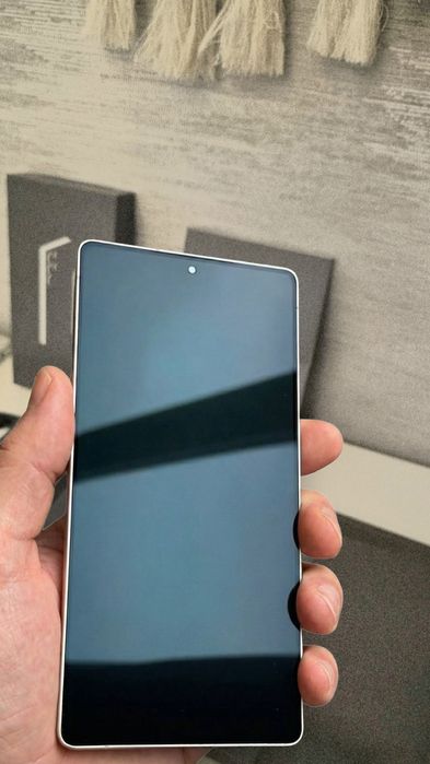 Samsung S25 Ultra - 12/256, 6.9", Глобал, 2 сім+Есім/ чек та гарантія!