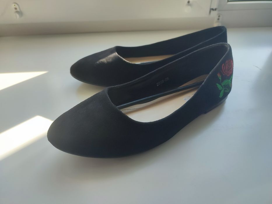 Жіночі балетки фірми L&M 39 розмір