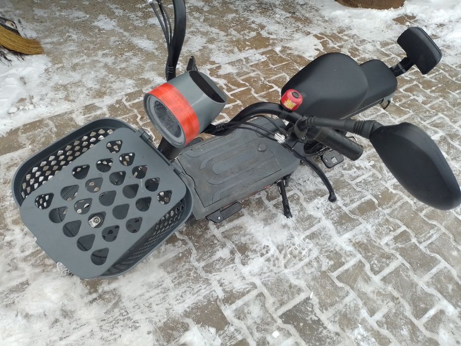 Електро скутер            .