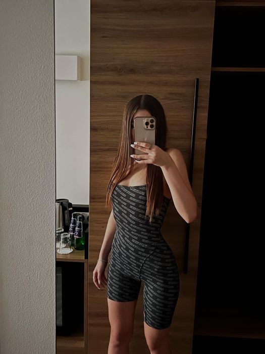 Комбинезон Skinz