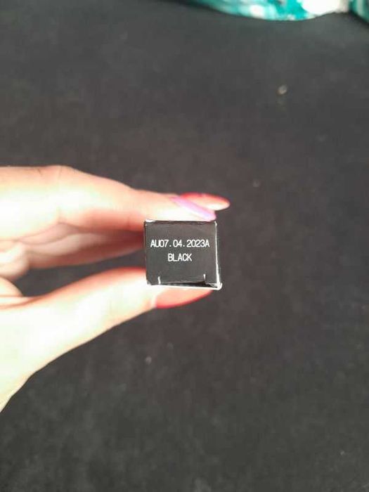 Eyeliner Avon Super Definition Liner 1ml Black.