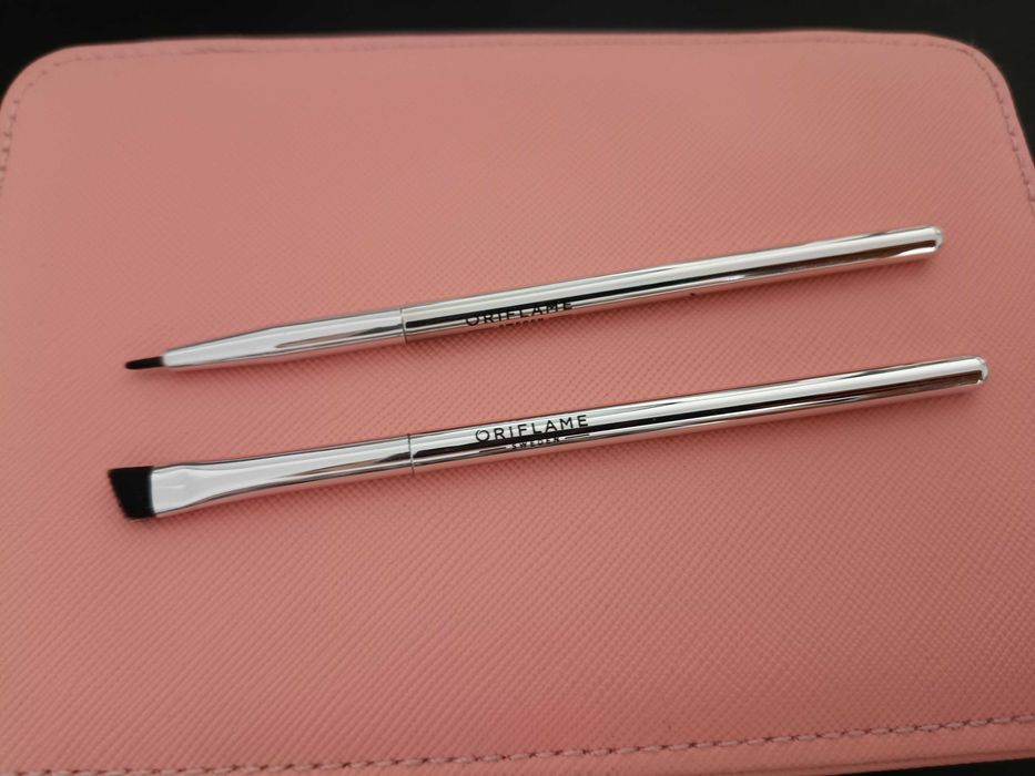 Małe pędzelki do makijażu 2 szt Oriflame