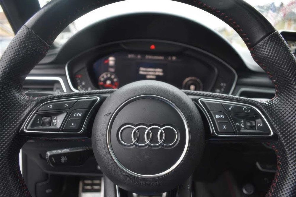 Audi A4 quattro Premium Plus      2019