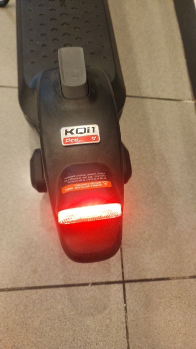 Trotinete Elétrica NIU KQi1 Pro – Como Nova!