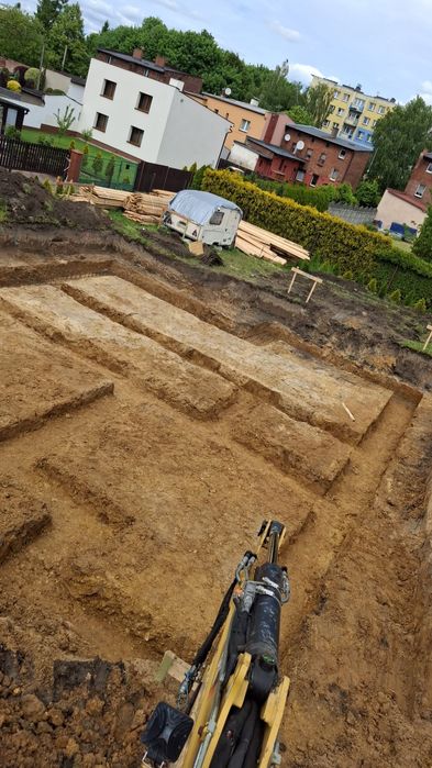 Ekipa budowlana  Budowa Domów wieloletnim doświadczeniem brygada firma