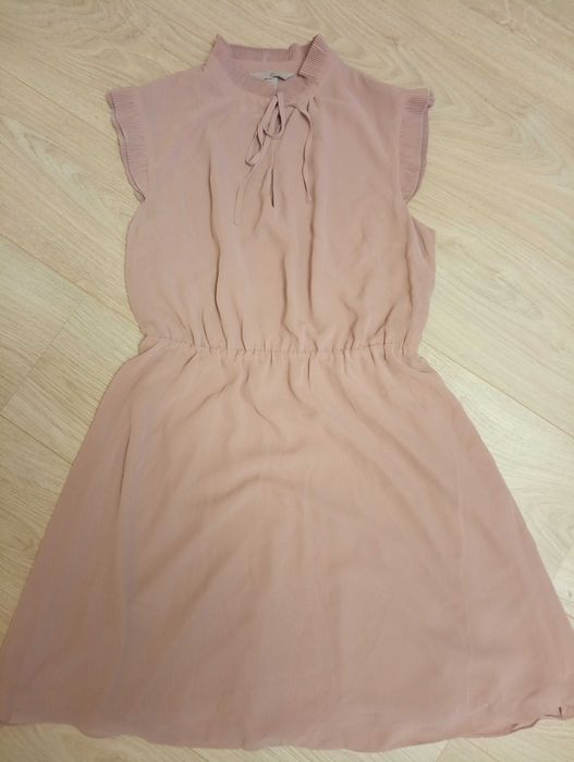 Платье на выпускной нарядное HM