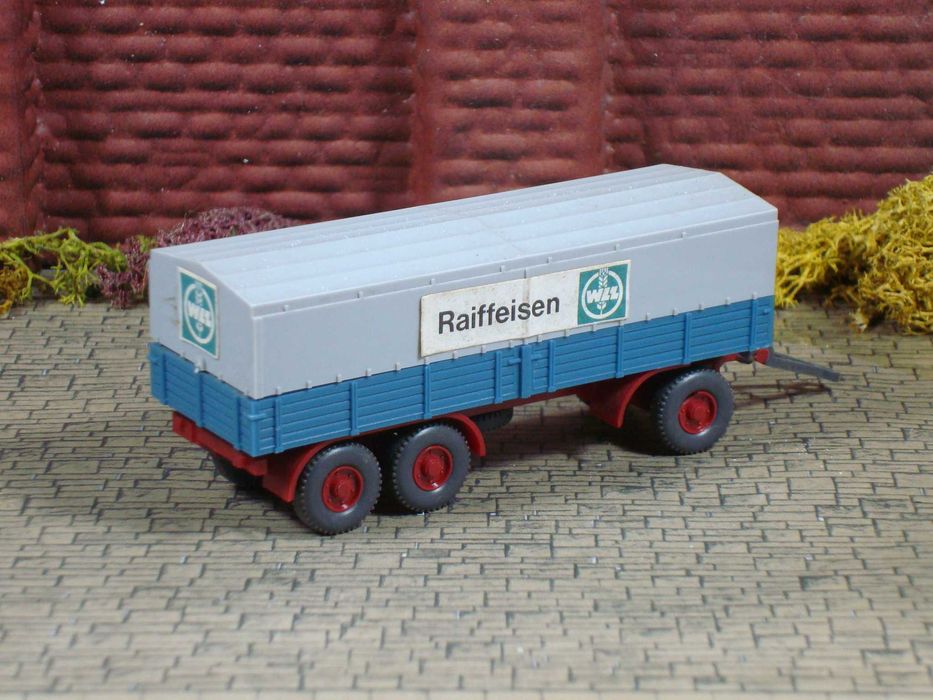 Wiking 40d - Reboque Plataforma/Atrelado 3 Eixos com Cobertura / Usado