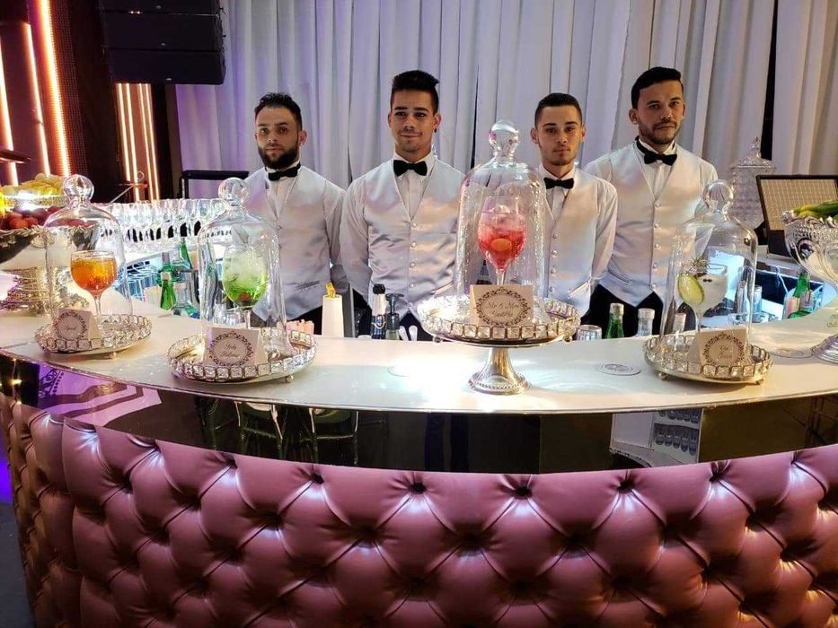 Serviços de bar e organização de eventos