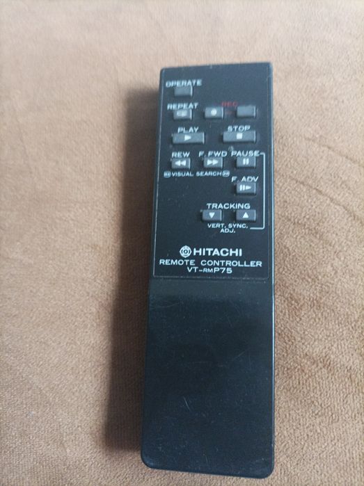 Pilot do odtwarzacza kaset VHS Hitachi