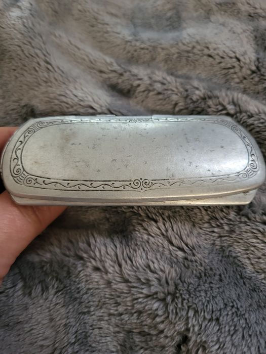 Старинный футляр для пенсне,,очков