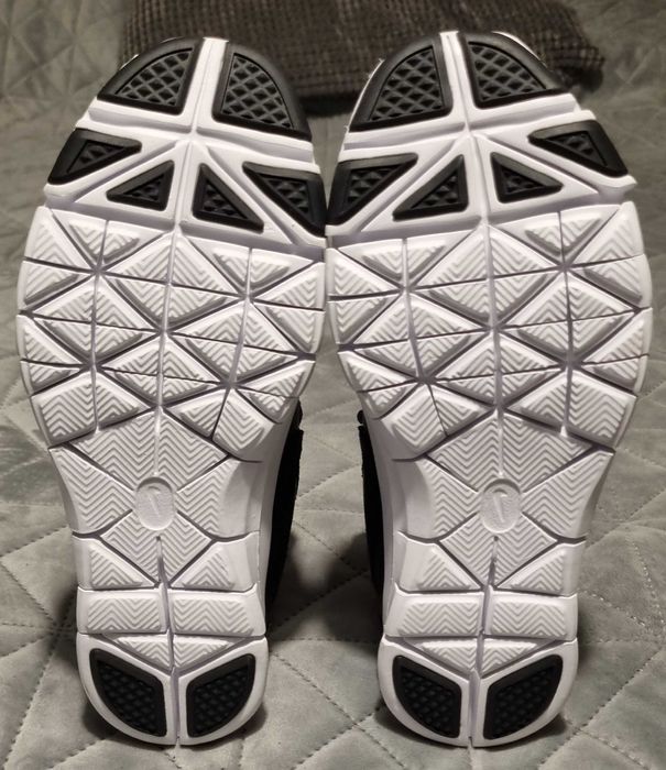 nowe buty Nike rozmiar 36 czarne