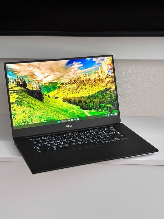 Dell XPS 9550 | Nvidia GTX960M | RAM 8GB | SSD 256GB | i5-6300HQ