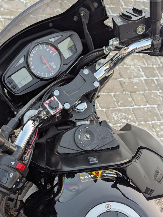 Сузукі gsr 600 абс підігрів 2009 рік