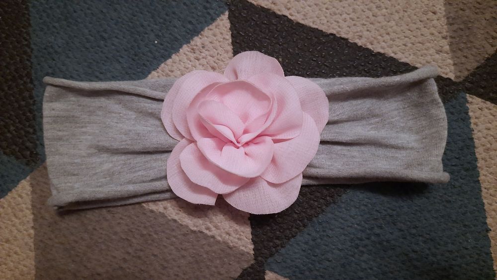 Opaska z kwiatuszkiem