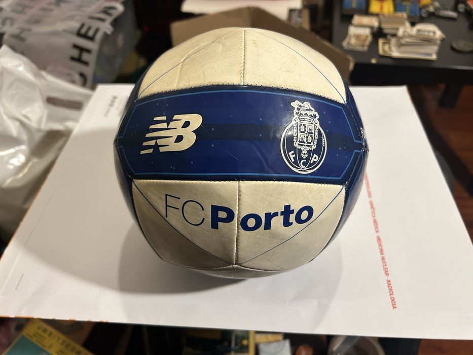 Bola de couro FC Porto new balance original colecionavel