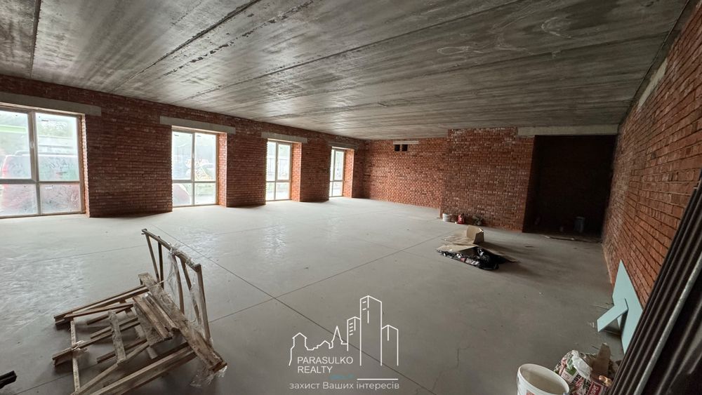 Здам в оренду декілька приміщень