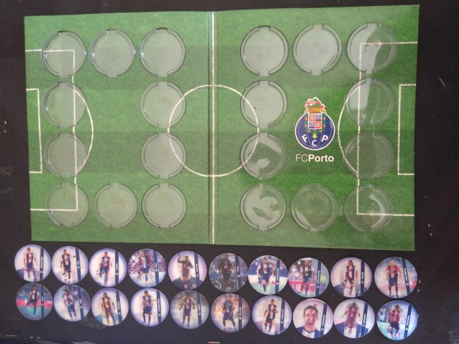 Coleção Oficial de Tazos do FC Porto 2006/07.