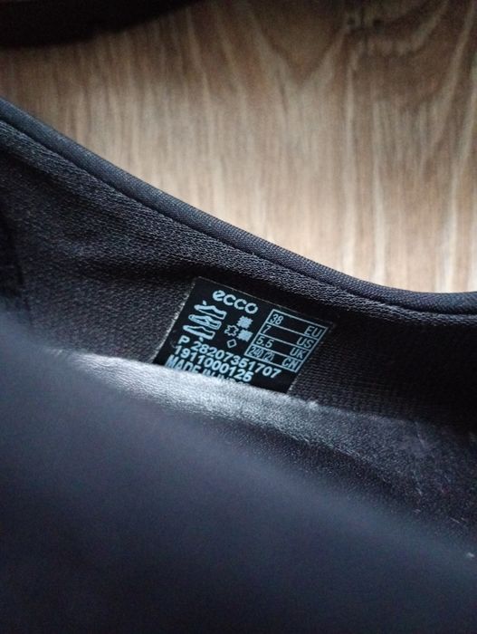 Nowe półbuty Ecco 38
