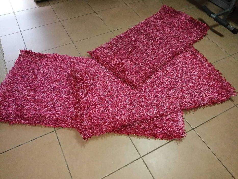 Trio de tapetes para quarto de menina