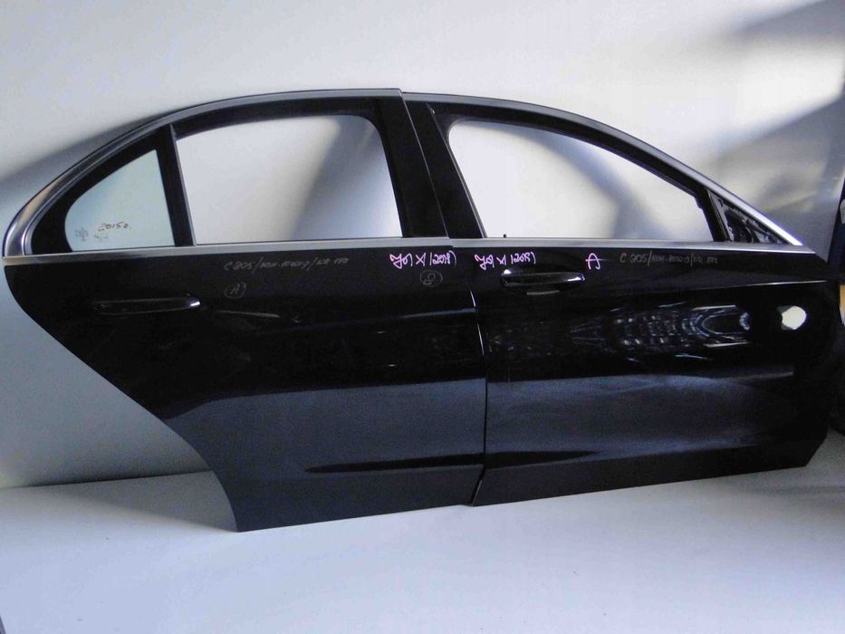 MERCEDES C-Class W205 Двері перед зад ліві праві