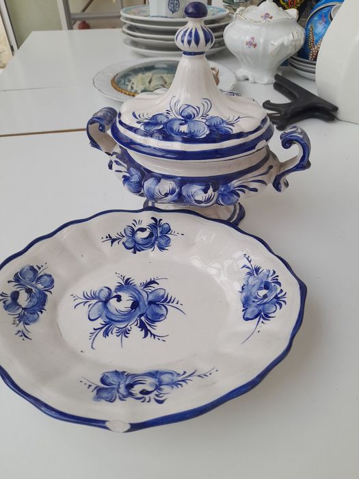 Hand-painted small terrine424730499031377924