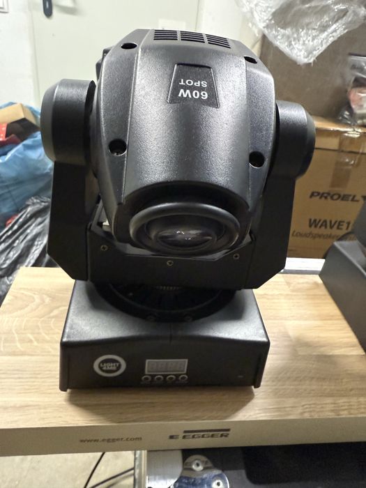 Light4me smart spot 60 w glowice ruchome 4 szt + 2 case