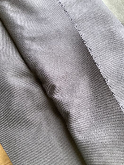 Retalhos de Tecidos bordados italianos. Com elasticidade. .