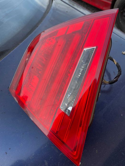 Bmw 3 e91 lampa tył w klapę prawa lift 7.289.434
