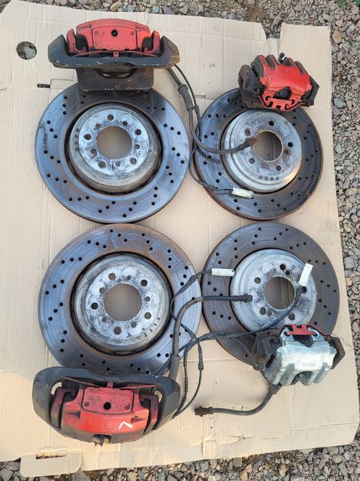 Zaciski Tarcze Przód Tył Hamulcowe BMW M3 e92 e93 e90 v8 4.0 420km