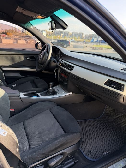 Продам BMW E91 325