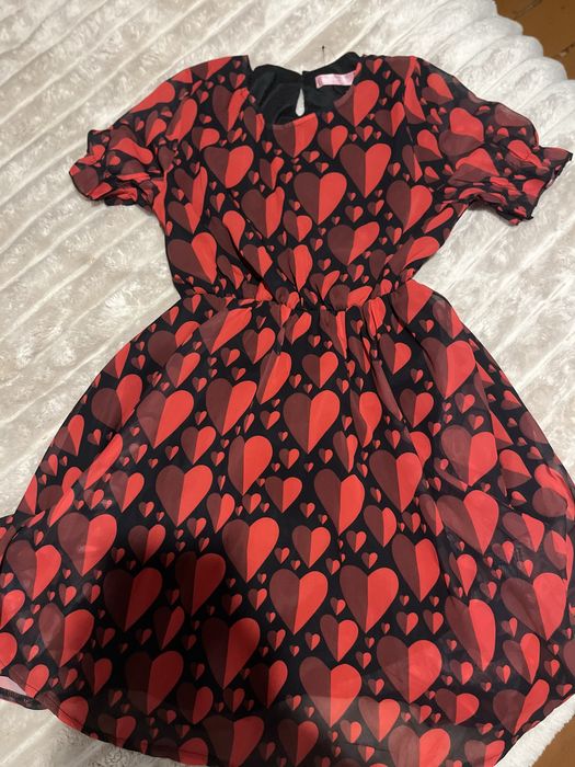 Продаю  чудову сукню!!