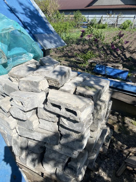 Шлакоблок бу 1000грн