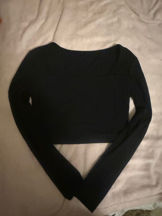 Bluzka z dekoltem