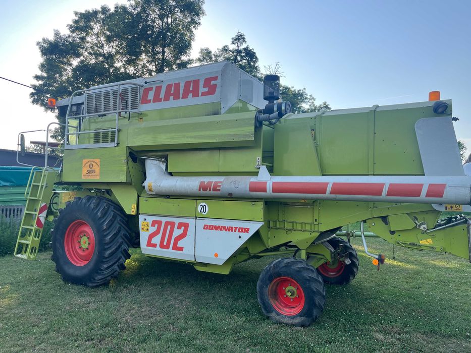 kombajn claas mega 202