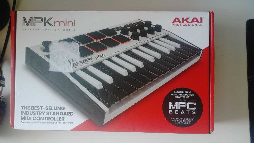 AKAI mini mpk3 стан нової