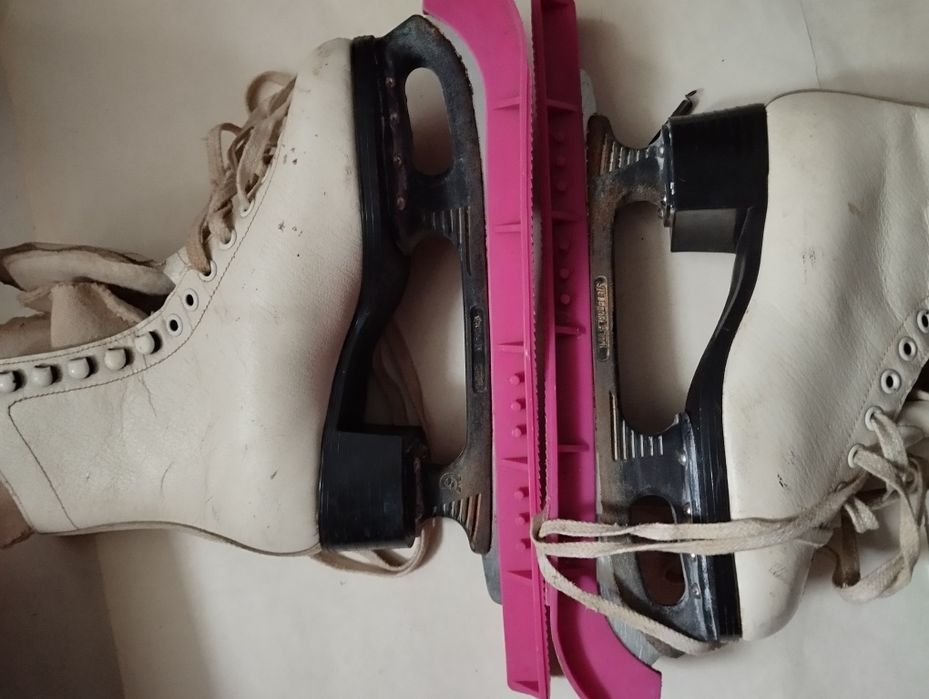 Коньки  Made by Botaz