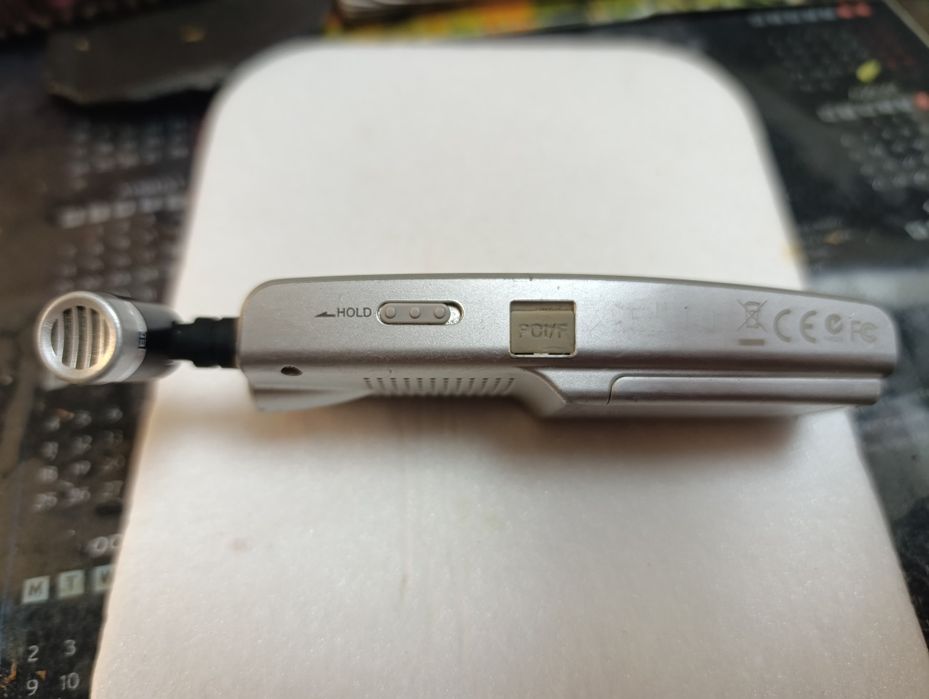 Диктофон Olympus, дивіться опис