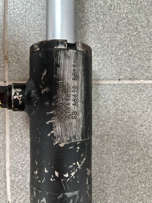 Циліндр гідравлічний