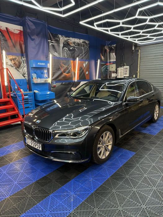 BMW Seria 7