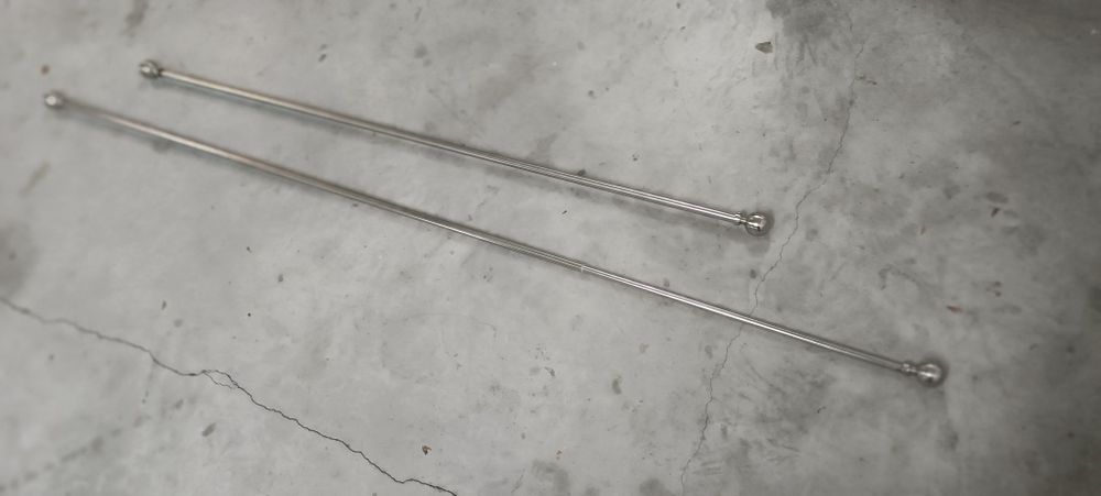 Varões extensíveis para cortinados