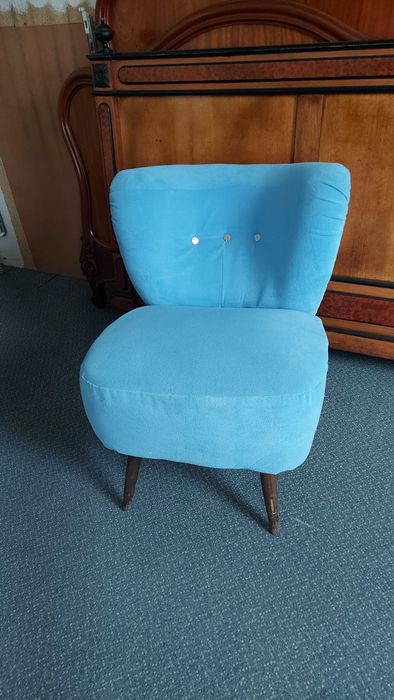 Zgrabny fotel retro PRL