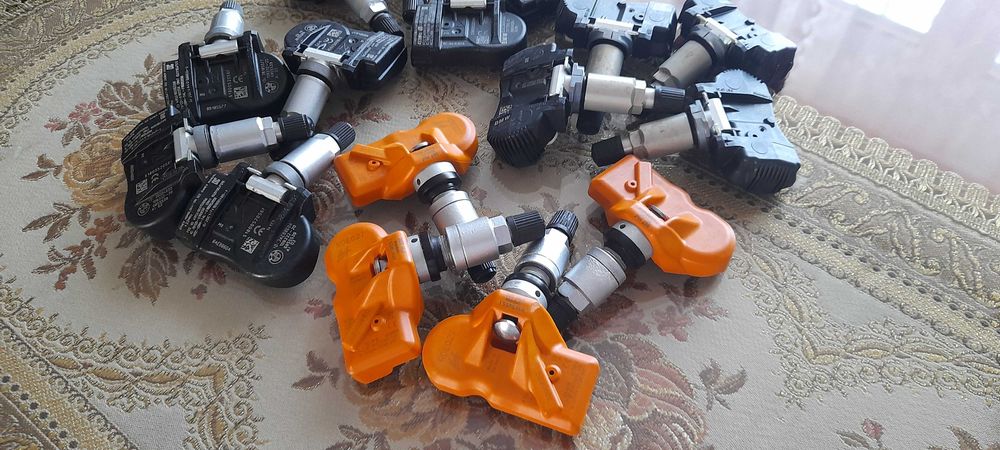 Czujniki ciśnienia powietrza  TPMS BMW Mini Ferrari  433MHz
