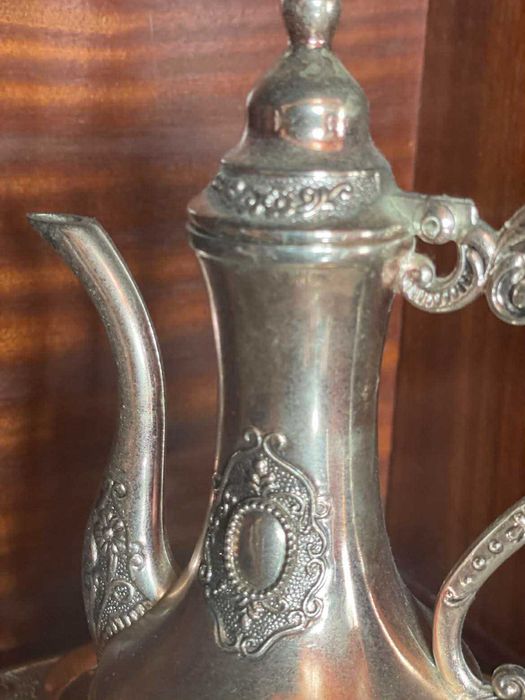Conjunto de chá ou café arabe