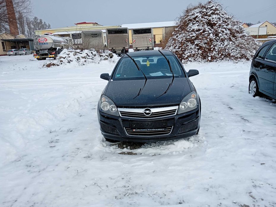 Sprzedam Opel Astra przebieg tylko 109 tys. km