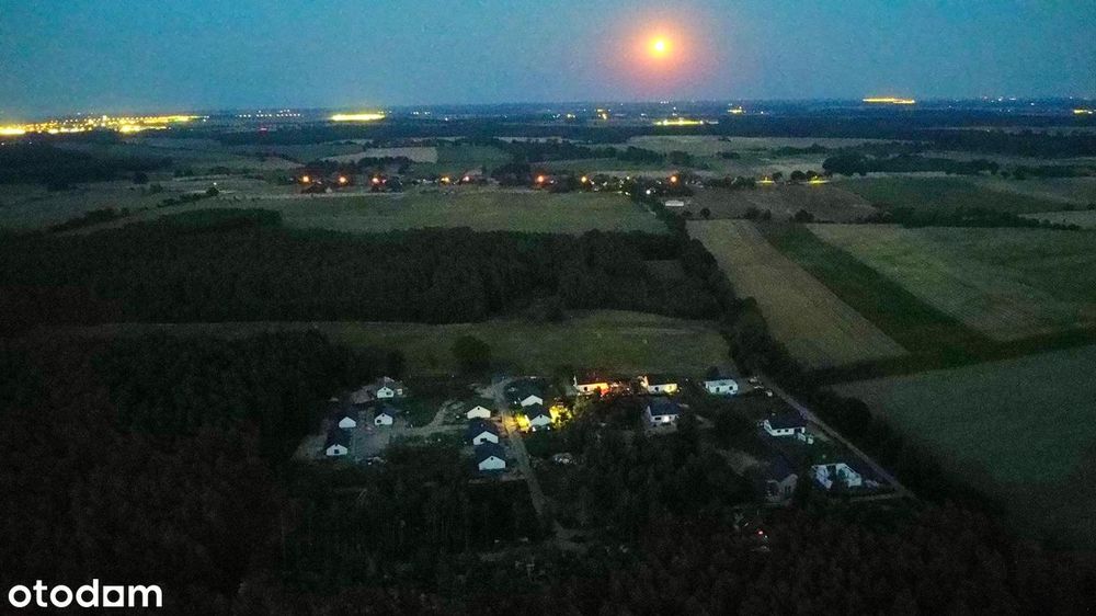 Funkcjonalny dom  przy jeziorze Niesłysz