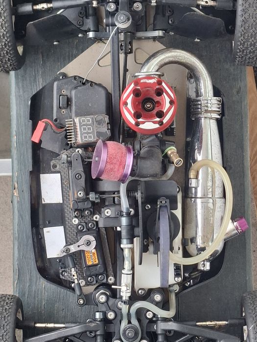 Buggy Mugen Seiki Mbx8 nitro