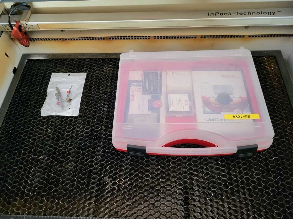 Laser Trotec Speedy 300 C30 30W CO2 Grawerka laserowa Ploter laserowy