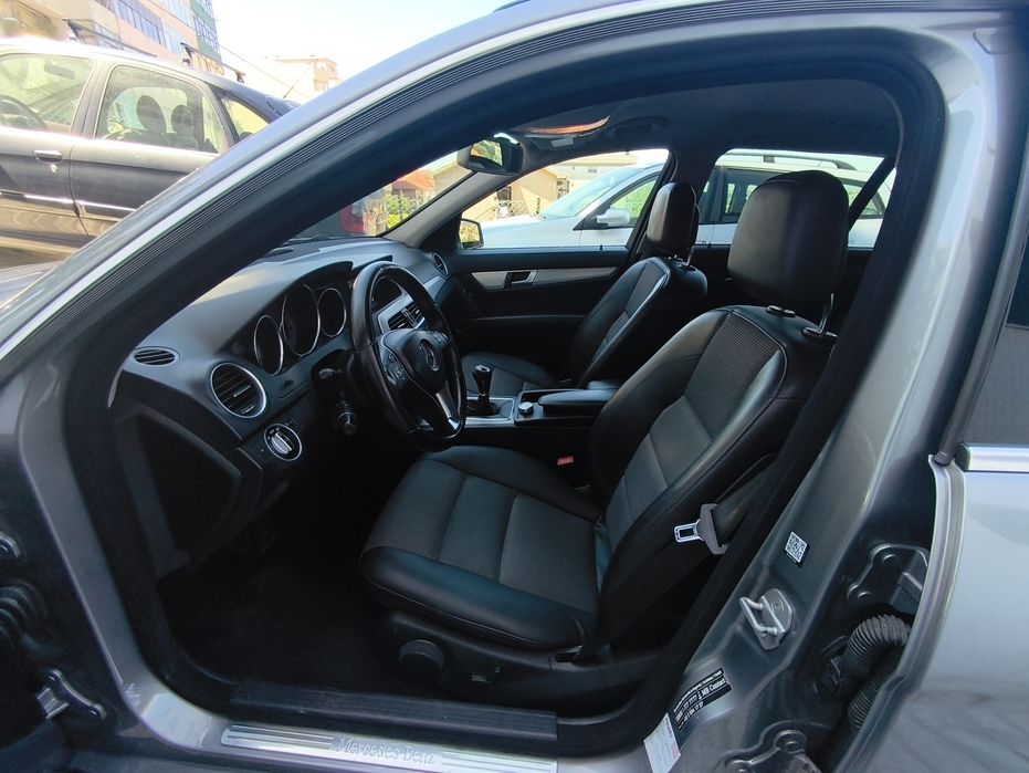 Mercedes c200 cdi — photo 5