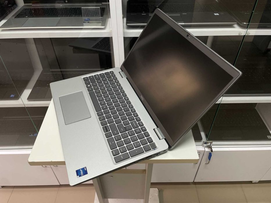 Ноутбук Dell Latitude 5530 [i5 12 Gen 10 Ядер] [IPS] R16 [SSD] на Куліша 22